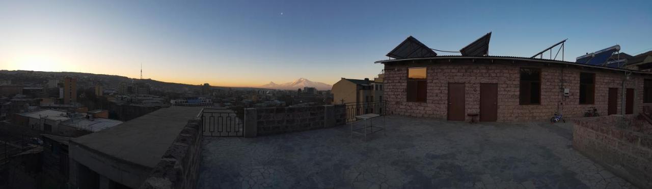 Art Guest House In Kaskad Erivan Exterior foto