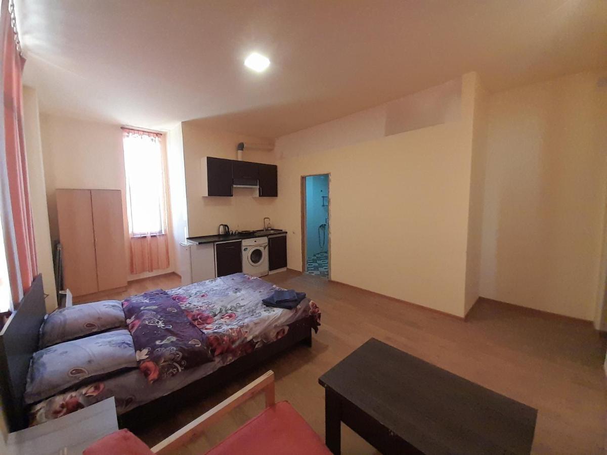 Art Guest House In Kaskad Erivan Exterior foto